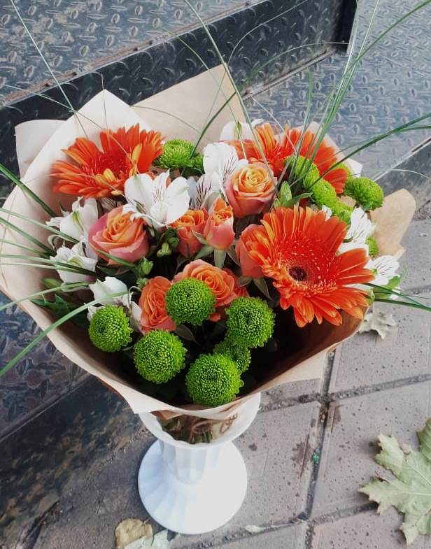 Букет цветов из: Герберы, Хризантемы, Альстромерии и Розы в Пачелме