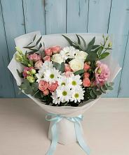 Букет цветов из:  Розы, Лизиантусы и Хризантемы в Пачелме