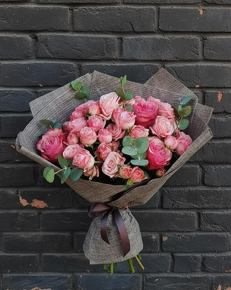 Букет цветов из: Розы в Пачелме