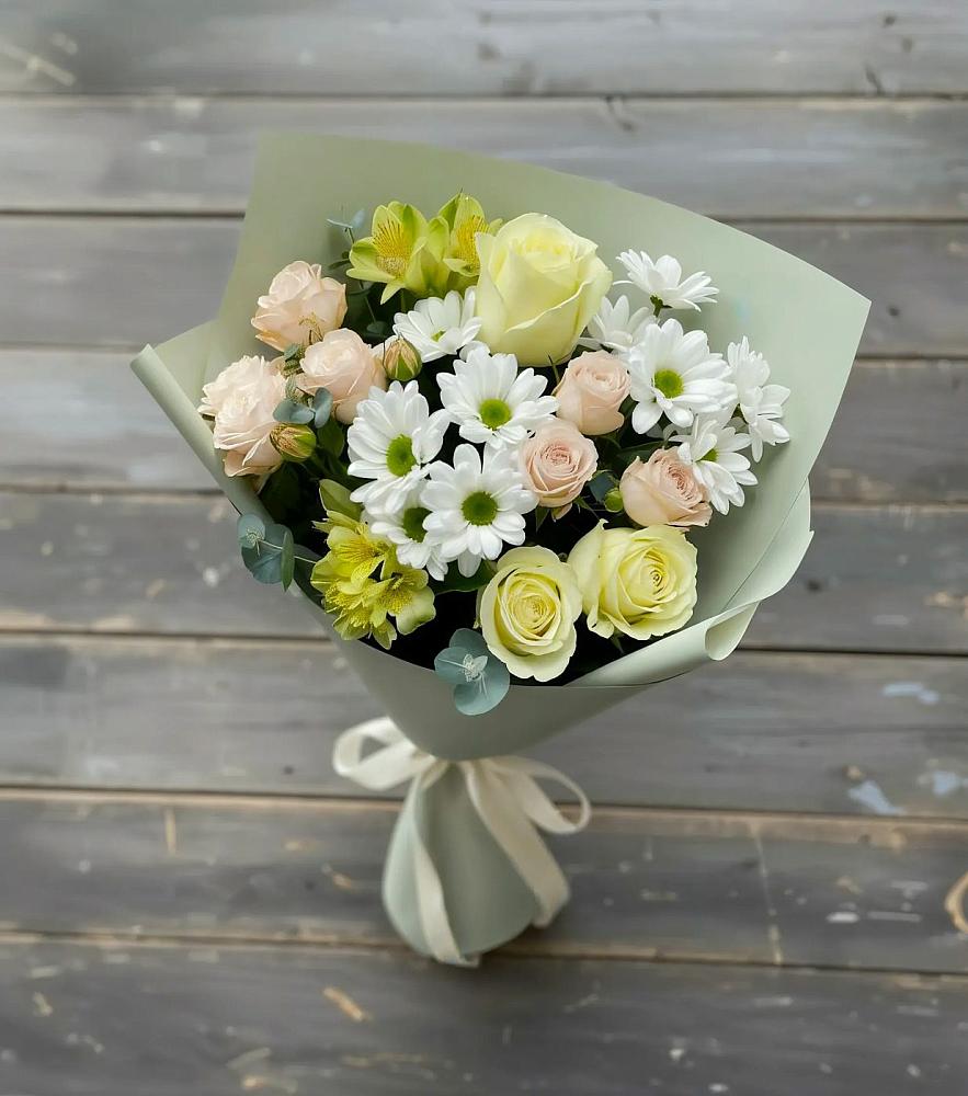 Букет цветов из: Альстромерии, Розы и Хризантемы в Пачелме