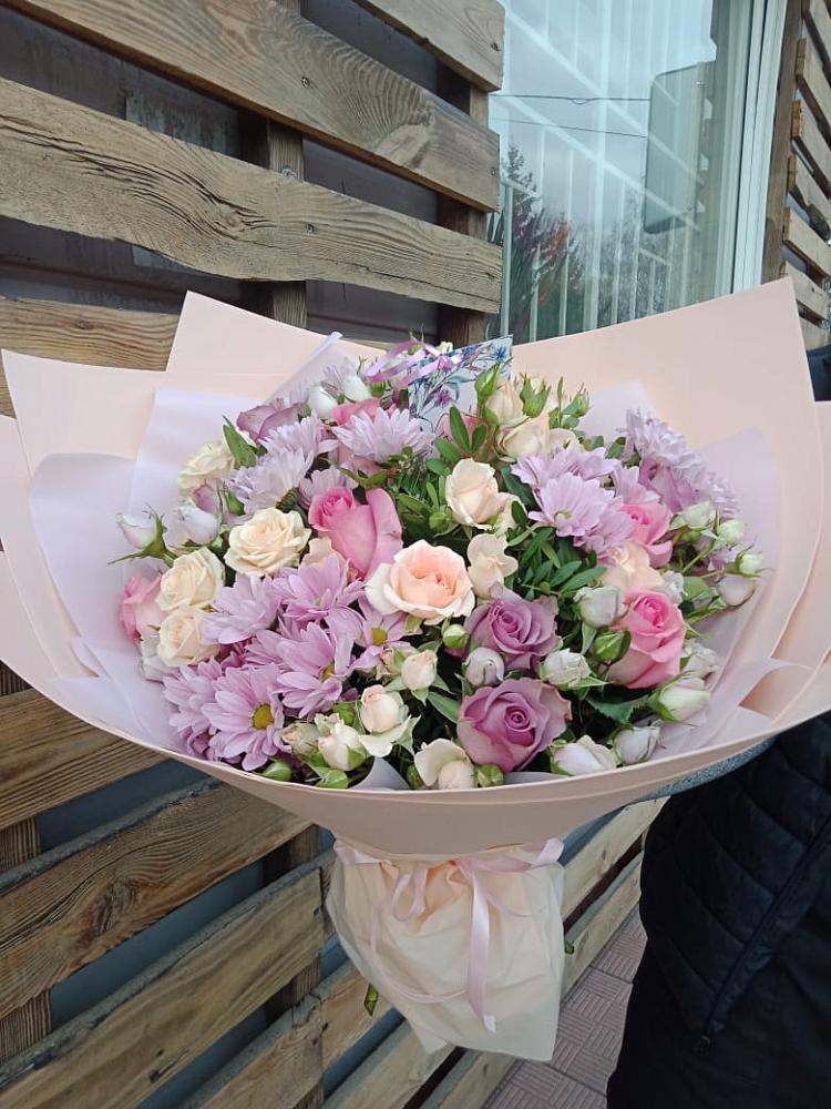 Букет цветов из: Розы и Хризантемы в Пачелме