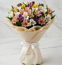 Букет цветов из:  Альстромерии в Пачелме