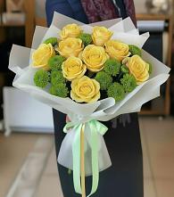 Букет цветов из:  Хризантемы и Розы в Пачелме