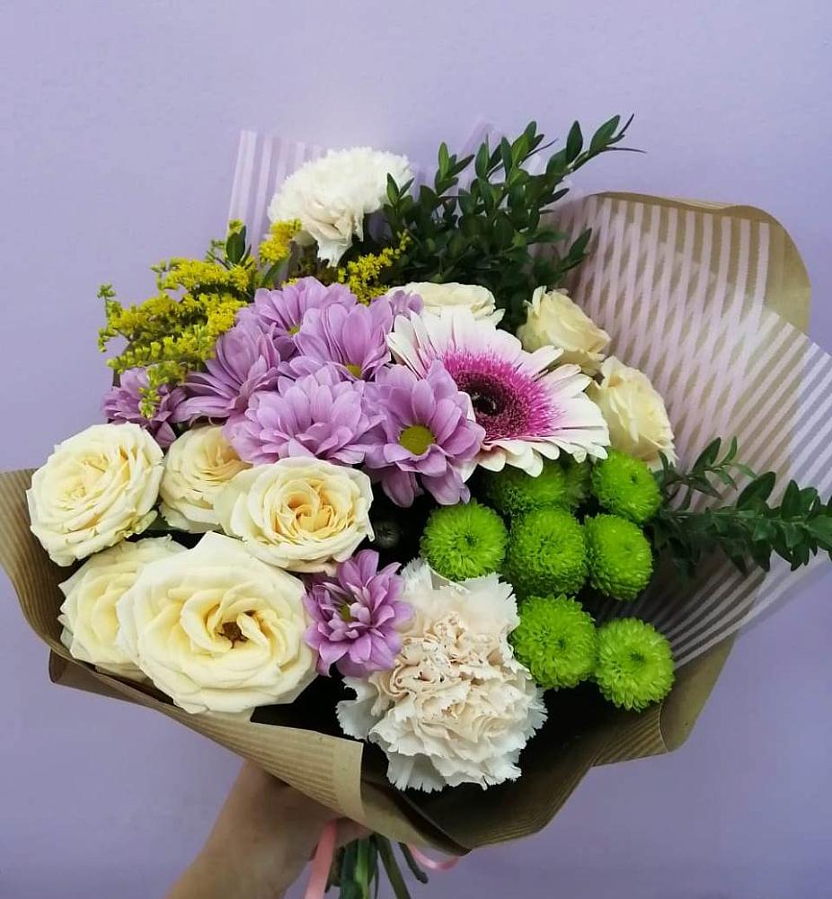 Букет цветов из: Хризантемы, Розы, Гвоздики и Герберы в Пачелме