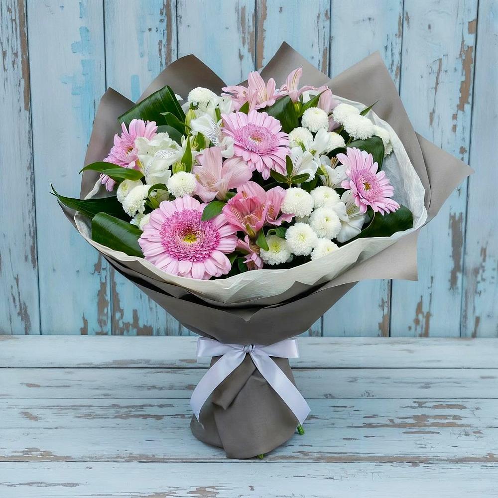 Букет цветов из: Герберы, Альстромерии и Хризантемы в Пачелме