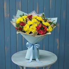 Букет цветов из:  Альстромерии и Хризантемы в Пачелме