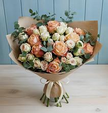 Букет цветов из:  Альстромерии и Розы #REPLACE_PRED# Пачелме